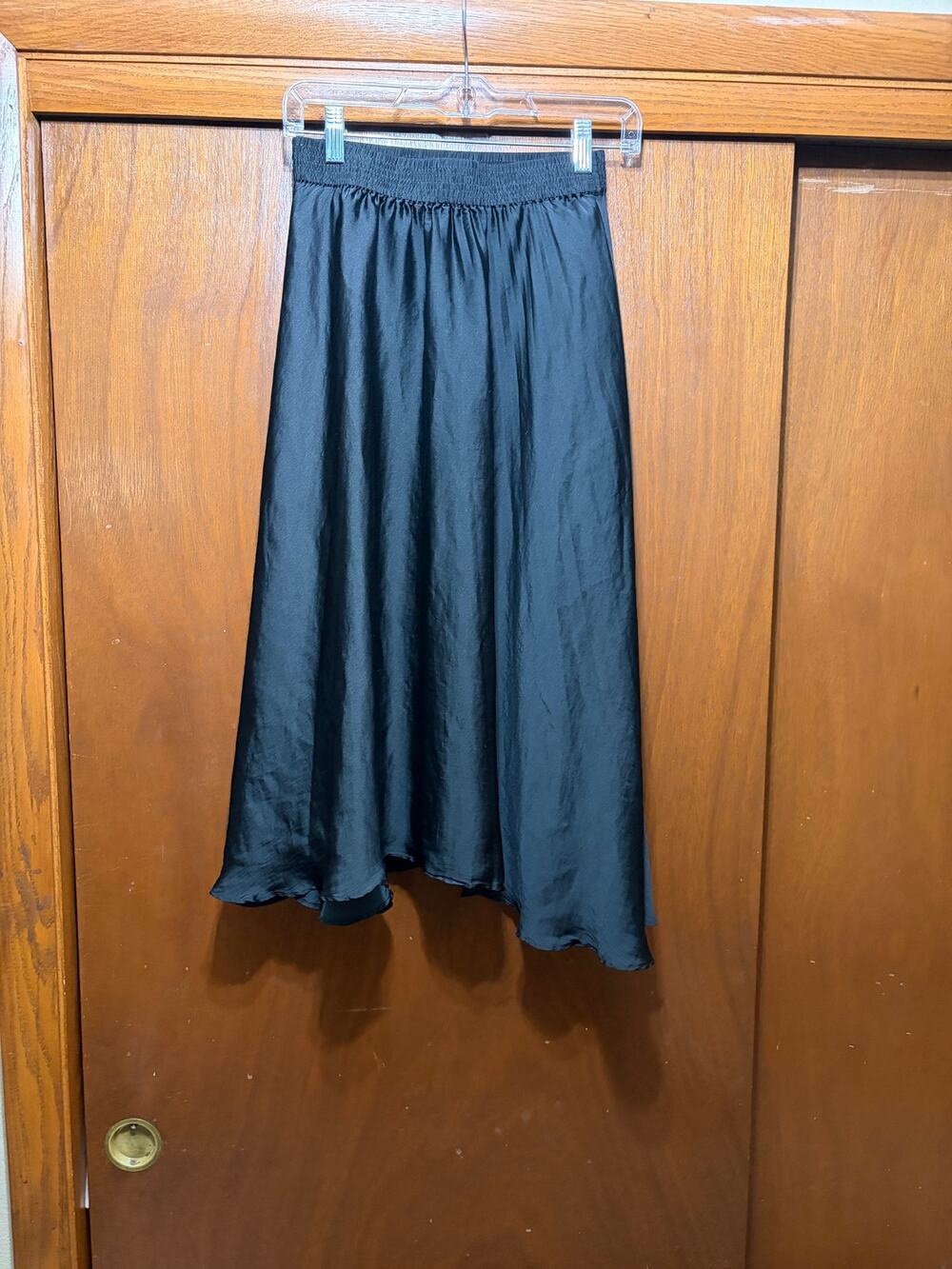 Banana Republic Black Satin Midi Skirt Pull On Elastic Waist Women's XS
